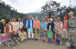 The Governor of Arunachal Pradesh Shri P.B. Acharya  and Smti. Kavita  Acharya interaction with Labourers at Sessa on 5th March 2017.